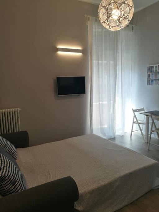 Suite Mm3/Repubblica, 2 Min. Da Staz. Centrale Milaan Buitenkant foto
